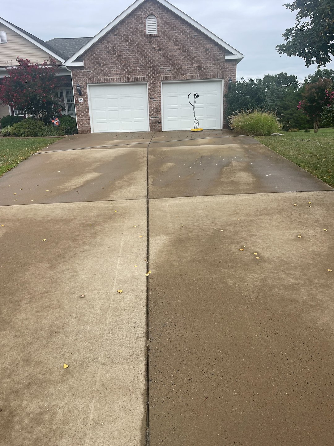 Concrete Sidewalk & Driveway Cleaning in Stephens City, VA